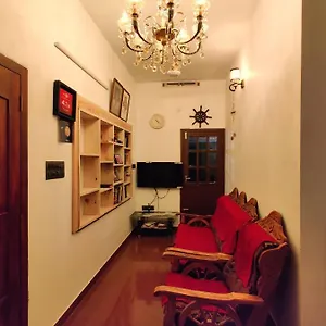 Bed & Breakfast Calvin's, Kochi